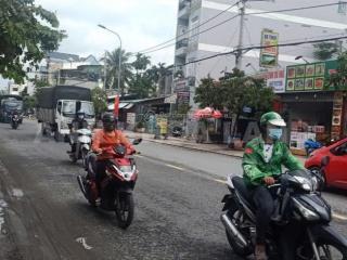 Mặt tiền kd 3 tầng gần ga metro, có dòng tiền thuê ổn định, vị trí cực đẹp đa ngành, chỉ 15.5 tỷ
