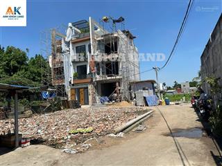 Siêu đầu tư chỉ 4.25 tỷ cho lô đất sổ mới tinh, vị trí cực đẹp phát triển linh đông, 54m2 ngang 5m