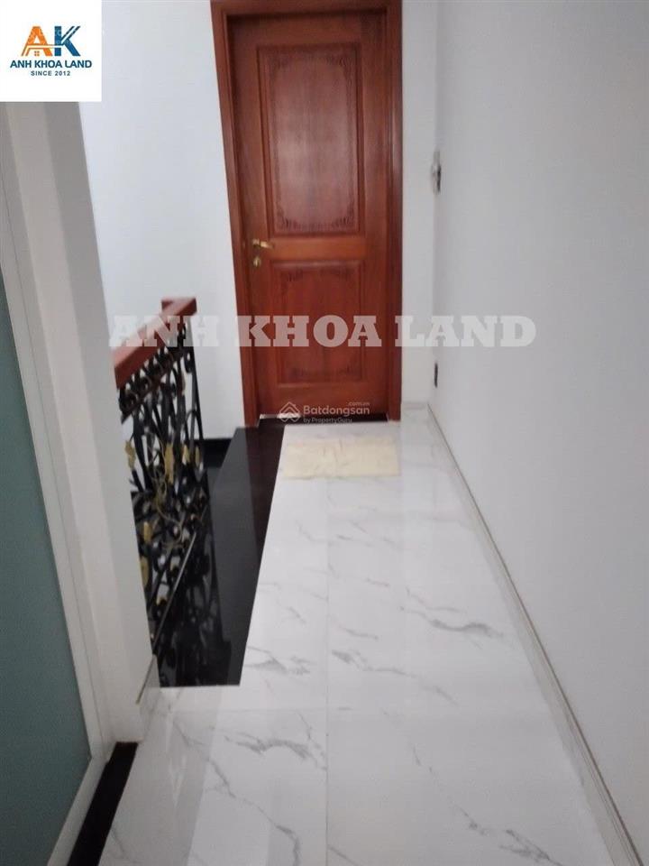 Gấp! nhà cực đẹp hẻm xe hơi 1 trệt 3 lầu trung tâm thủ đức ngay chợ thủ đức, siêu tiện ích giá 8 tỷ