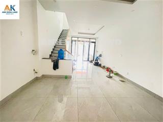 Bán gấp nhà 1 trệt 1 lầu  hẻm ô tô gần ngay phạm văn đồng, linh đông  63.3m2 chỉ 5.3 tỷ