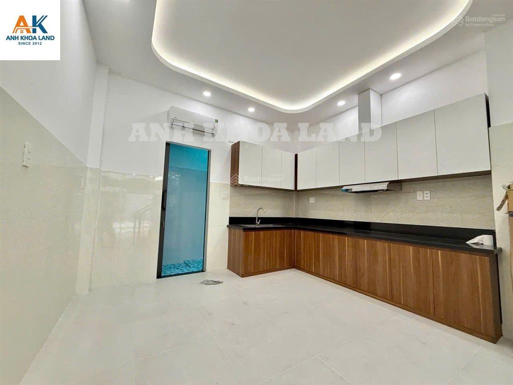 Hot hot! nhà 2 tầng hiệp bình chánh ngay phạm văn đồng, nhà mới hẻm ô tô dọn vào ở ngay