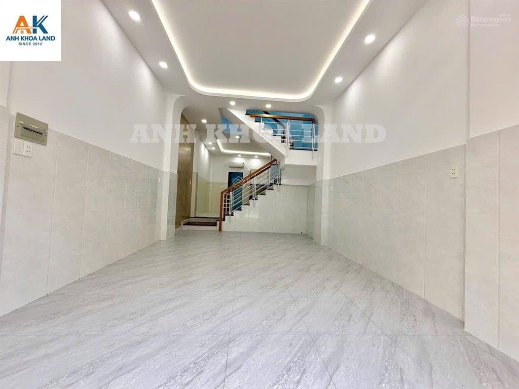 Hot hot! nhà 2 tầng hiệp bình chánh ngay phạm văn đồng, nhà mới hẻm ô tô dọn vào ở ngay