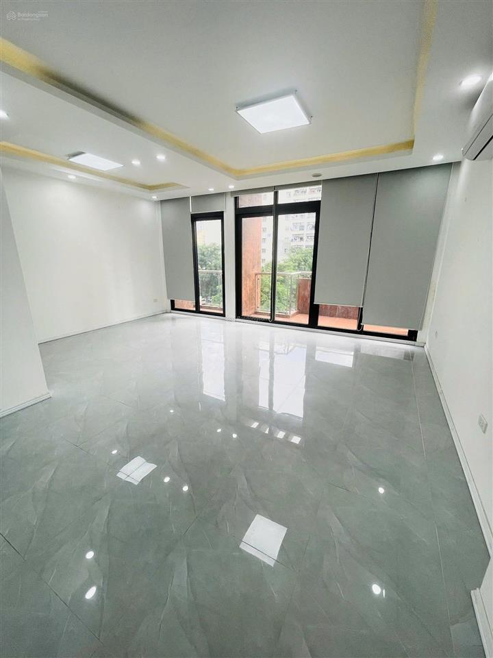 Cho thuê tầng 3 hd mon hàm nghi, mỹ đình, hà nội. 96m2, giá 12 triệu/tháng