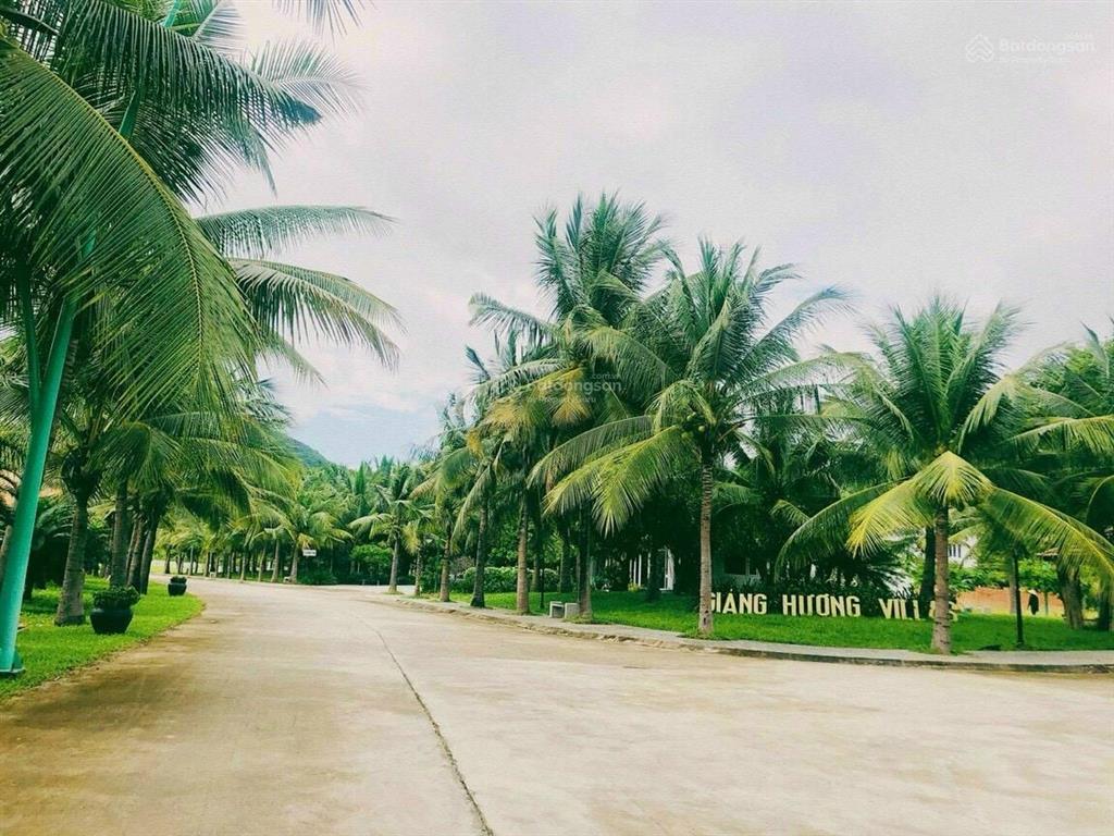 Bán lô biệt thự vip 550m2 kđt giáng hương lô vị trí đẹp gần cổng chào công viên chỉ 18.5tr/ alo em