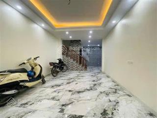 Chdv phố thanh nhàn 50m2, dòng tiền 600tr/ năm, 7t, thang máy, pccc tiêu chuẩn.   0968 669 ***