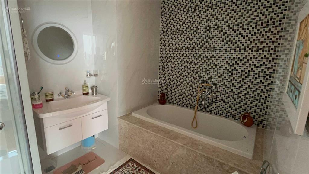 Chính chủ gửi cho thuê căn hộ cao cấp léman luxury, tt quận 3, giá 35 triệu/th,  0931 633 ***