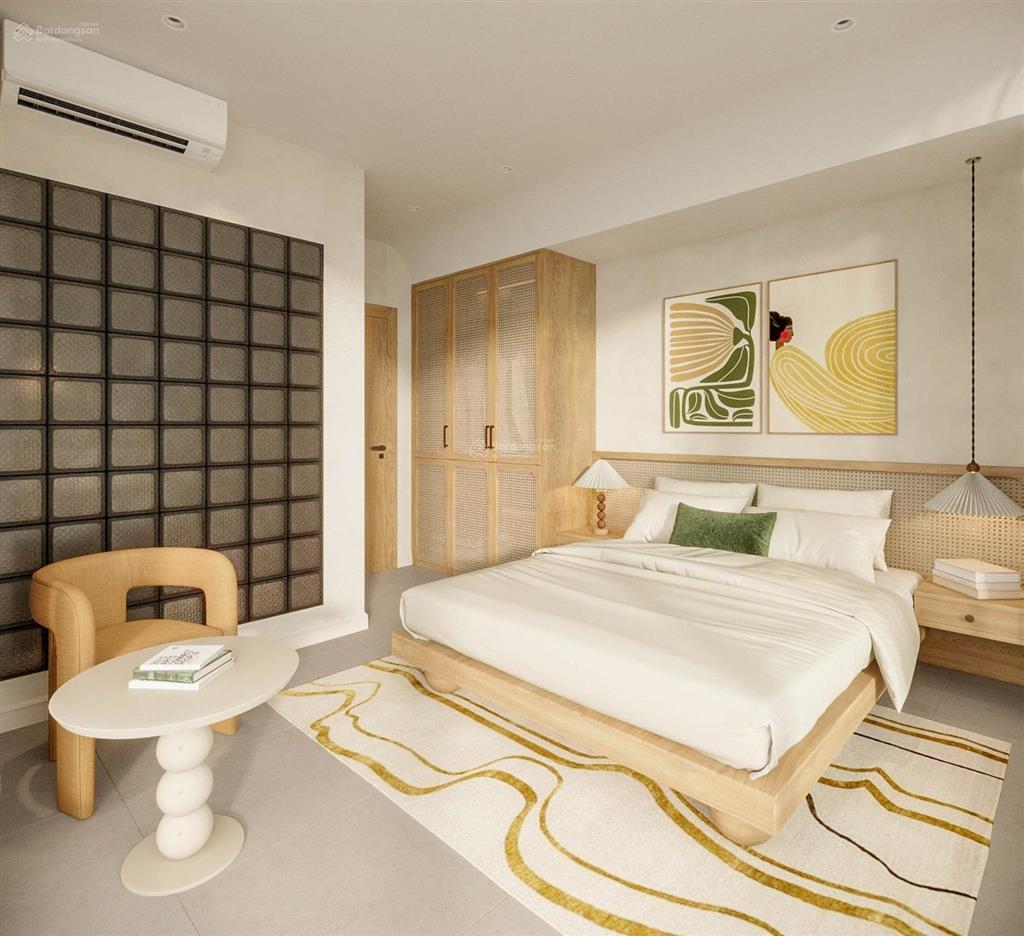 Bán căn hộ 2pn/60m2 tầng cao view trực diện biển tại libera nha trang giá hđ 4.8 tỷ.  0919 733 ***