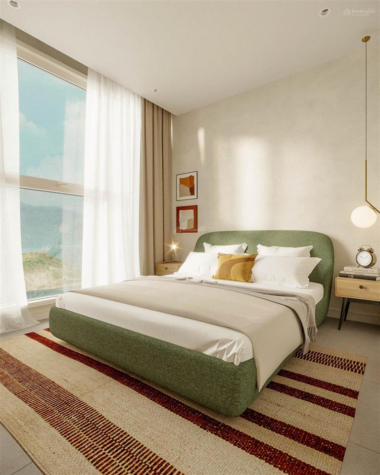 Bán căn hộ 2pn/60m2 tầng cao view trực diện biển tại libera nha trang giá hđ 4.8 tỷ.  0919 733 ***