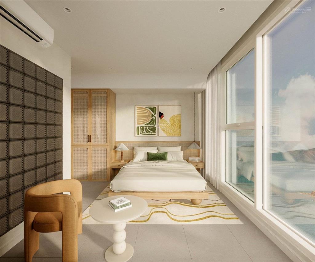 Bán căn hộ 2pn/60m2 tầng cao view trực diện biển tại libera nha trang giá hđ 4.8 tỷ.  0919 733 ***