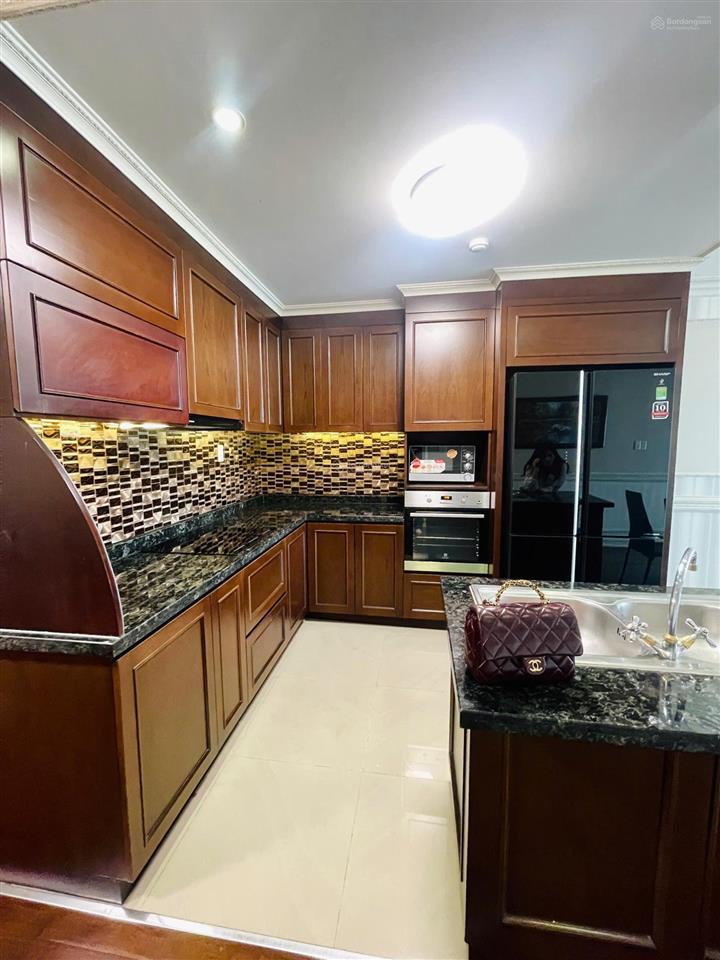 Cho thuê ch 2pn/75m² tại léman luxury (nguyễn đình chiểu, quận 3). nội thất cao cấp. giá 35 tr/th