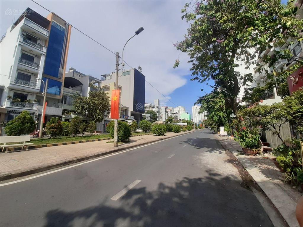 Bán nhà mt đường hiền vương, 4x19m, giá hot 8,2 tỷ