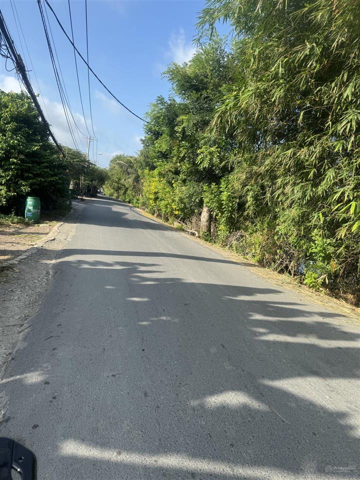 Bán đất thổ cư mặt tiền đường nguyễn đình kiên 5500m2.