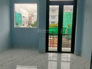 Bán nhanh căn nhà 1 trệt 2 lầu tại đường phú định, p16, q8, giá chỉ 1,9 tỷ