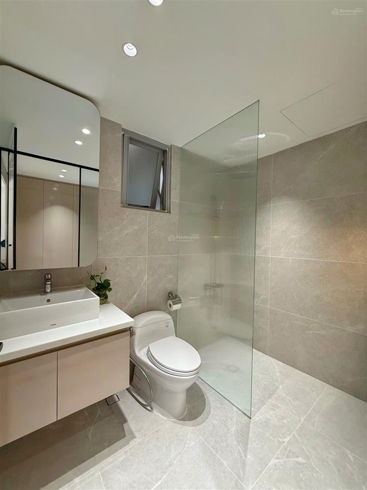 Bán ch scennic valley 1 3pn 133m2  view sông thoáng mát  giá 12.8 tỷ.  0903 827 *** ms. hòa