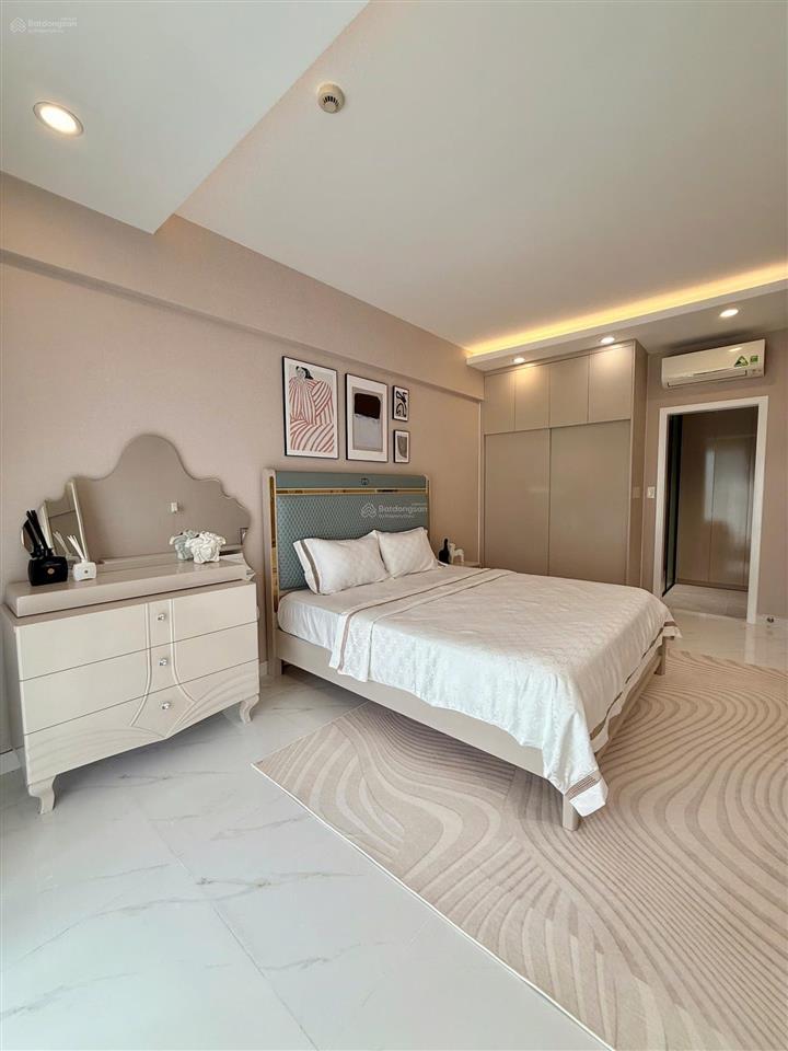 Bán ch scennic valley 1 3pn 133m2  view sông thoáng mát  giá 12.8 tỷ.  0903 827 *** ms. hòa