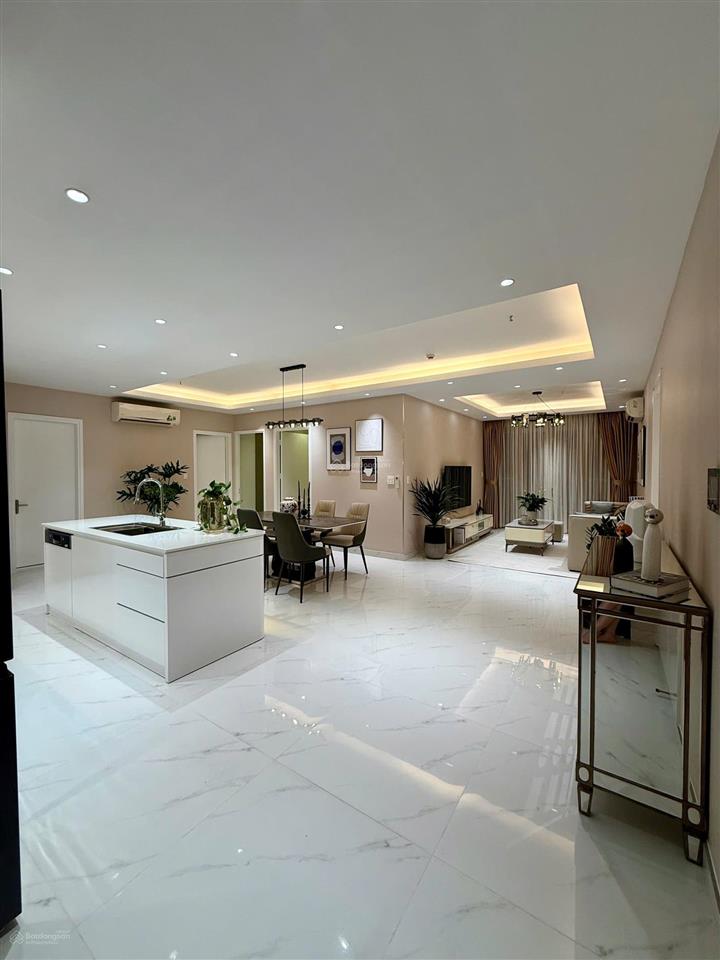 Bán ch scennic valley 1 3pn 133m2  view sông thoáng mát  giá 12.8 tỷ.  0903 827 *** ms. hòa