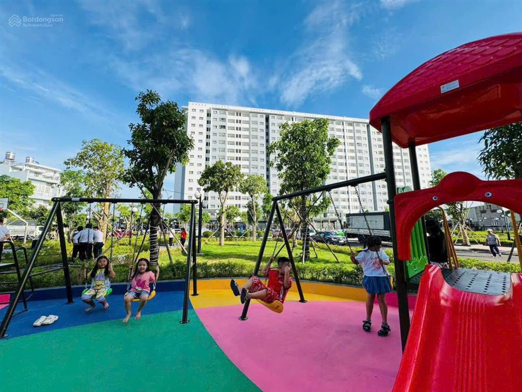 Conic boulevard  hàng hiếm căn 2pn 84 m2 tầng cao view công viên & sông chợ đệm cực đẹp.