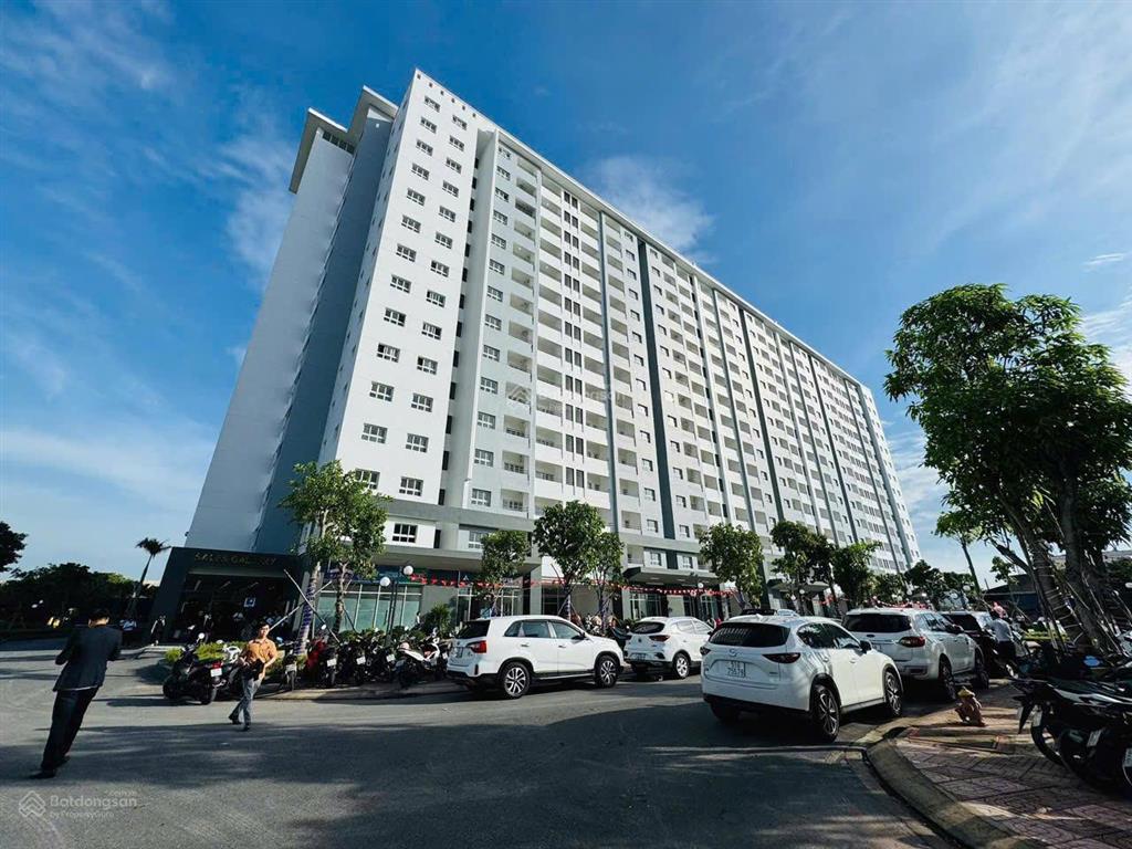 Conic boulevard  hàng hiếm căn 2pn 84 m2 tầng cao view công viên & sông chợ đệm cực đẹp.