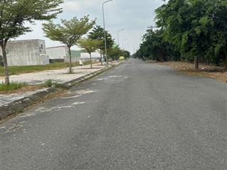 Đường số 9 kdc tân đô, 5x 26 giá 1 tỷ 850triệu, vị trí đẹp, có ba nền liền kề