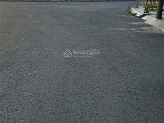 Bán góc hai mặt tiền đường số 18 kdc tân đô, 144 m2 giá 3 tỷ 300 triệu