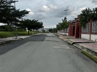 Đường số 10 kdc tân đô ,6x 17.5 view nhà hàng giá 1 tỷ 800 triệu