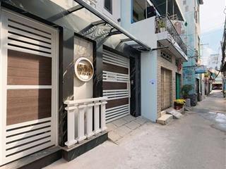 Bán toà chdv phường 26, bình thạnh, mới hoàn công, có sẵn hợp đồng thuê 80 triệu. giá đầu tư