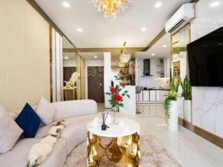 Bán gấp căn hộ 2pn saigon royal, dt 82m2  giá bán 7.5 tỷ (full nt).  0908 103 ***