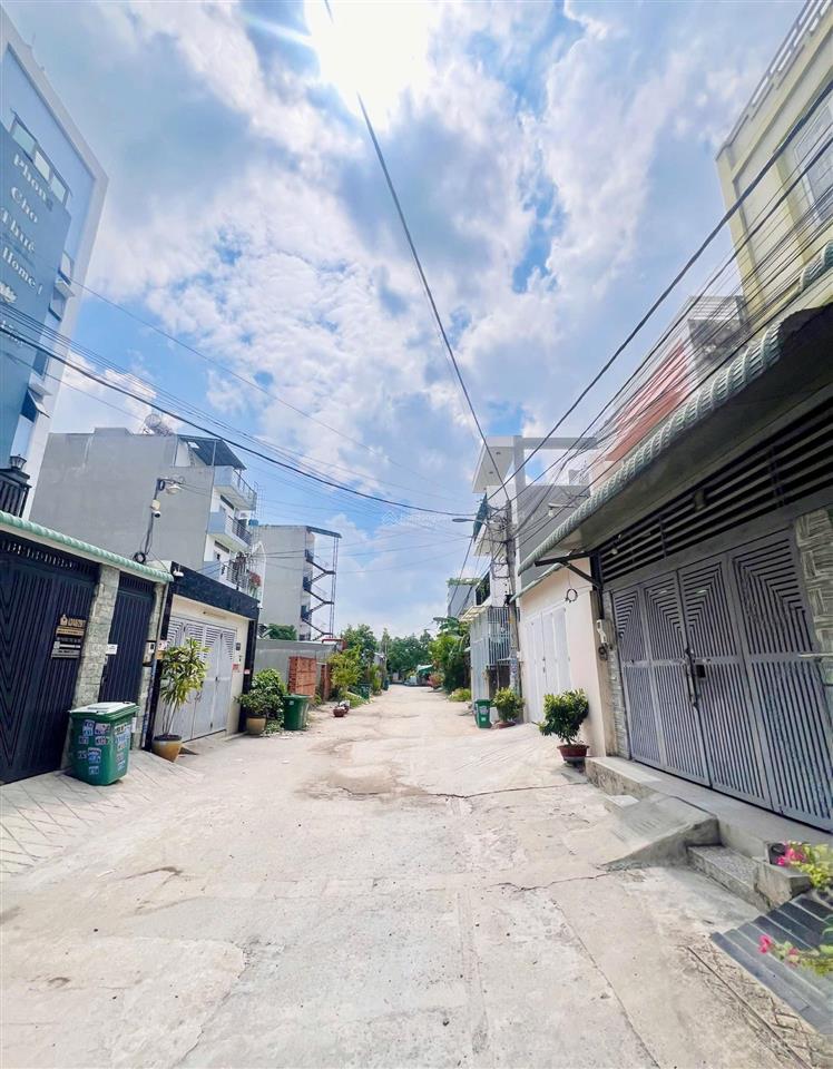 Bán 2 lô đất liền kề đường 43 vườn lài, gần trường học nguyễn tất thành, chợ vườn lài, 80m2 thổ