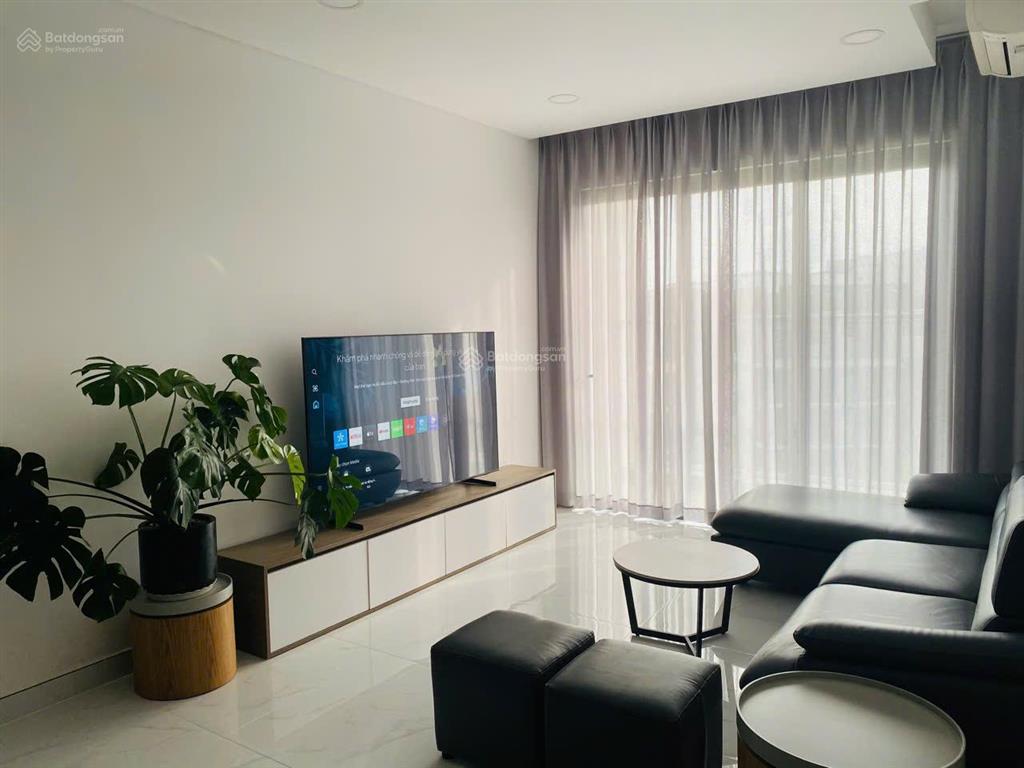 Cho thuê căn hộ diamond brilliant, dt 112m2, view bắc tầng đẹp, giá 17tr/th 0909 867 ***