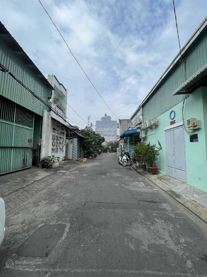 Tân phú hẻm oto đất thổ cư 60m2 (4x15) sổ năm 2025 nhỉnh 6 tỷ.0909 867 ***