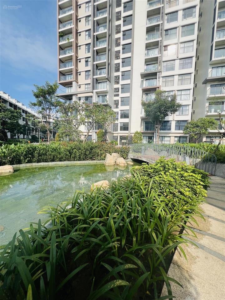 Bán căn hộ diamond brilliant, 96m2 giá 7tỷ5 view hồ bơi. hướng đông bắc,  0909 867 ***