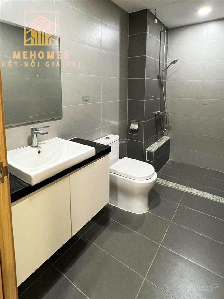 Bán căn 71m2, 2pn  2wc, emerald  celadon city, giá 5 tỷ 7