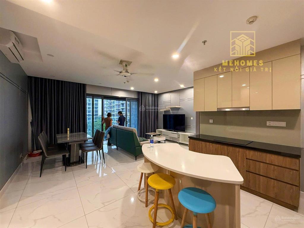 Cần cho thuê căn alnata plus 2 phòng ngủ, 2wc 85m2, full nội thất, 0909 867 ***