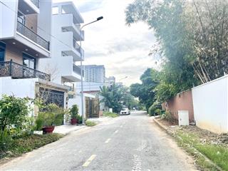 Bán nhà thế kỷ 21 kế đảo kim cương5x22m xd 5 tầng gần đg bát nàn, view về sông 22,5 tỉ