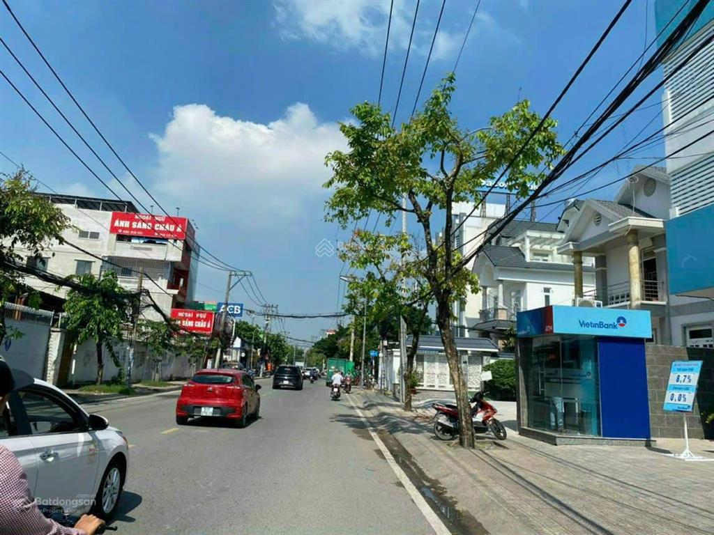 Cần bán gấp đất mặt tiền đường 668 quốc lộ 13. dt 14x18m sổ hồng riêng giá đầu tư