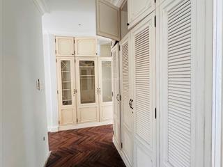 Cần bán căn penthouse la1 nội thất cao cấp 262m2 giá chỉ 11 tỷ 0937 576 ***