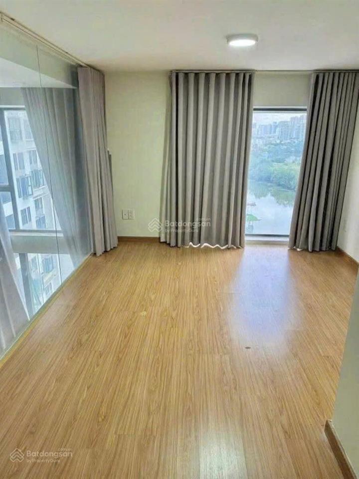 Cần bán nhanh căn hộ officetel 2pn2wc 60 m2 giá chỉ 3.2 tỷ nội thất cơ bản