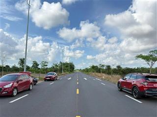 Bán đất thị trấn đất đỏ nằm trên mặt tiền đường nhựa 4 làn xe hiện hữu, 990 triệu cho 135 m2 thổ cư
