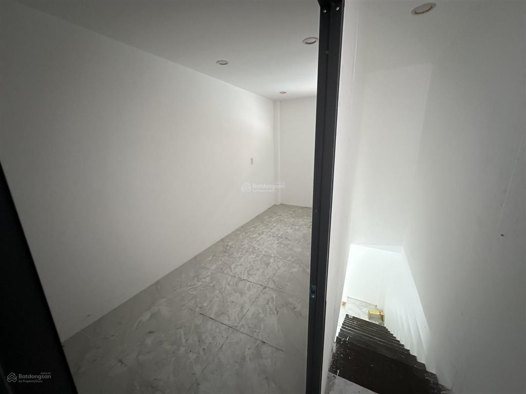 Nhà riêng thổ cư chính chủ bán lại, giá 2,75 tỷ gần giáo xứ bùi thái, dân cư đông đúc 62m² thổ cư