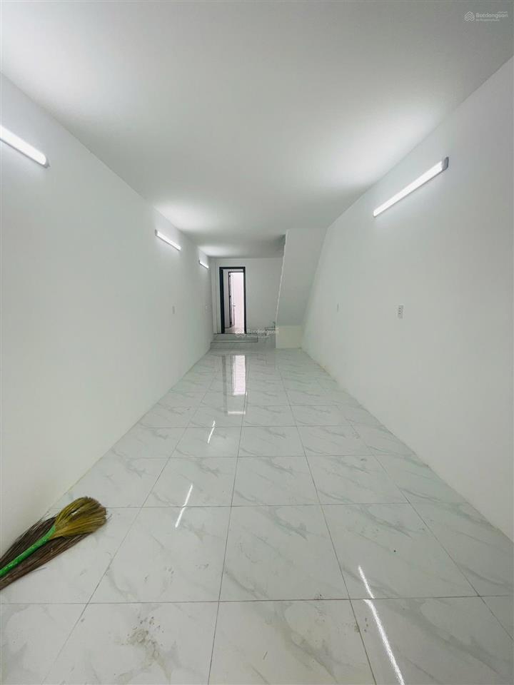 Nhà riêng thổ cư chính chủ bán lại, giá 2,75 tỷ gần giáo xứ bùi thái, dân cư đông đúc 62m² thổ cư