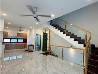 Chủ gửi bán căn nhà phố saigon mystery villas quận 2, 5x20m, 26.5 tỷ bao thuế phí  0906 789 ***