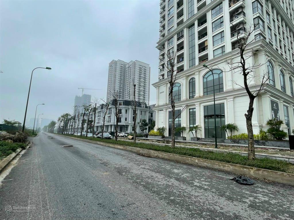 Bán biệt thự liền kề sunshine riverside, 150m2, nhà 3 tầng, có hầm vị trí đẹp, giá cực tốt