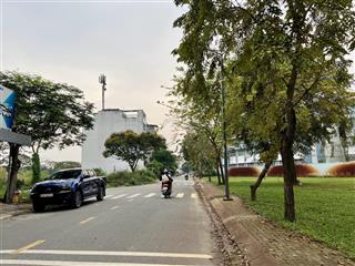 Bán đất lô góc kdc phong phú 4, khang điền, bình chánh  8x18m  9,5 tỷ