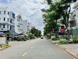 Cần bán nền đẹp  sổ hồng riêng  kdc phong phú 4  ngay thương nghiệp  sổ đỏ  100m2  6,8 tỷ