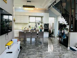 Căn góc biệt thự siêu đẹp  kdc lovera park cần chuyển nhượng  1 trệt 2 lầu  view công viên