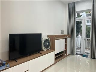 Cần chuyển nhượng nhà phố full nội thất, 1 trệt 2 lầu, kdc lovera park