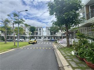 Bán nhà phố lovera park  75m2, 105m2  view trực diện công viên  giá 7,790 tỷ