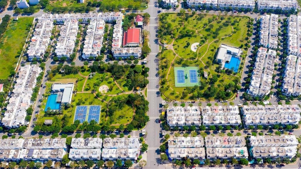 Hot! chủ nhà bán nhanh căn góc nhà lovera park, khang điền | 1 trệt 2 lầu | 163,5m2 | giá 11 tỷ 350