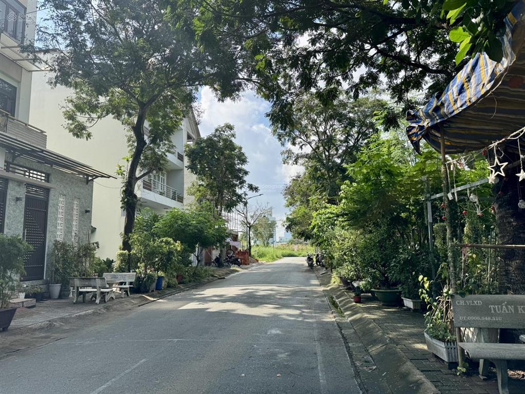 Bán đất biệt thự 8x20m  view công viên  kdc phong phú 4  khang điền  giá tốt 55,5 triệu/ m2