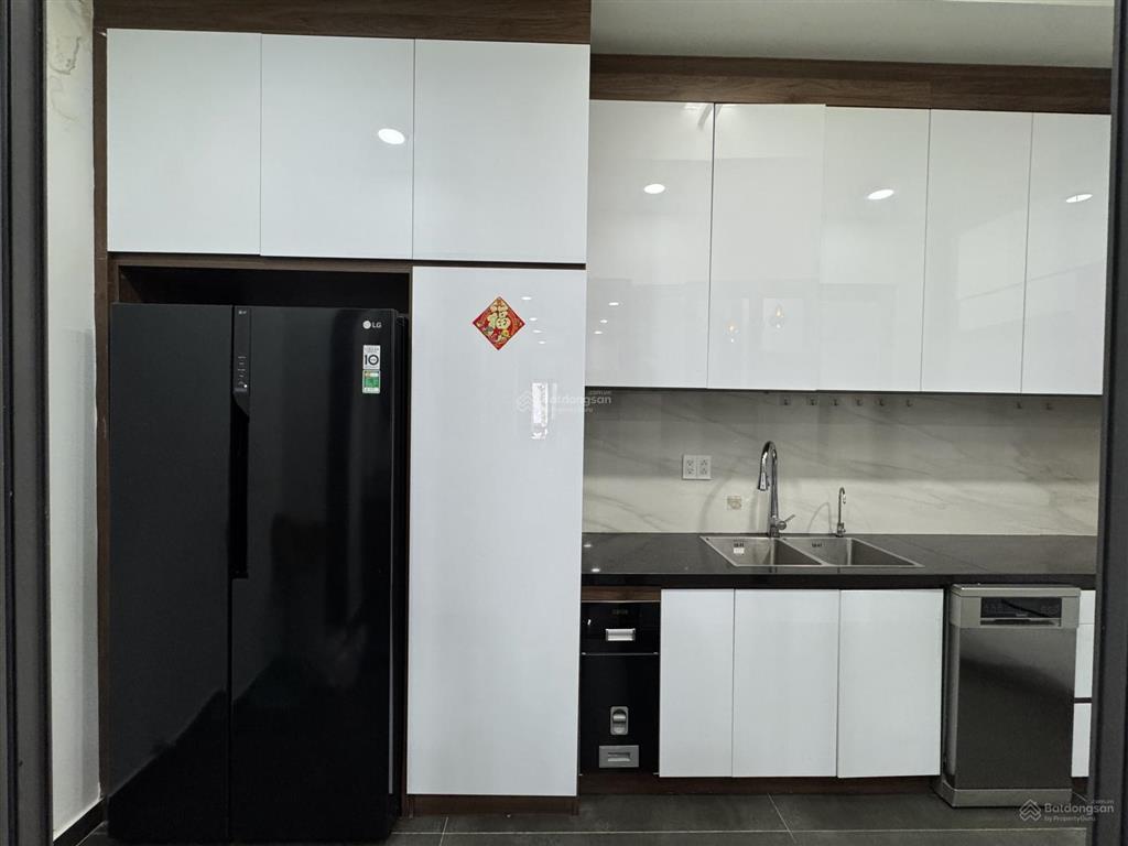 Bán nhà đầy đủ nội thất tại lovera premier khang điền, phong phú 4, bình chánh  75m2  8,8 tỷ